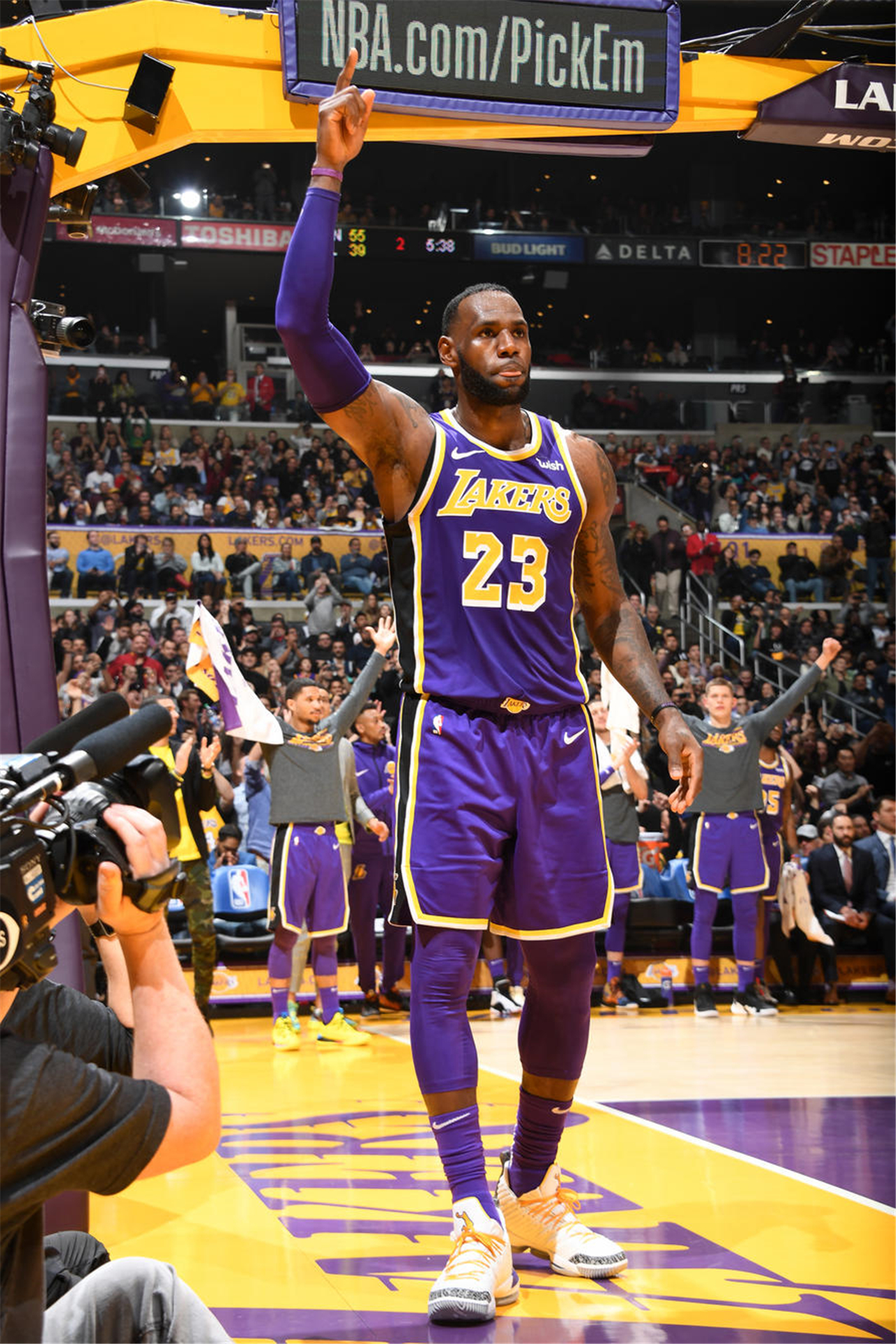 亚洲后卫往 亚洲后卫往