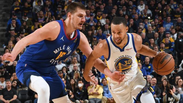 对运动员健 对运动员健